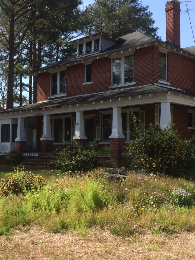 big house on sycamore.JPG