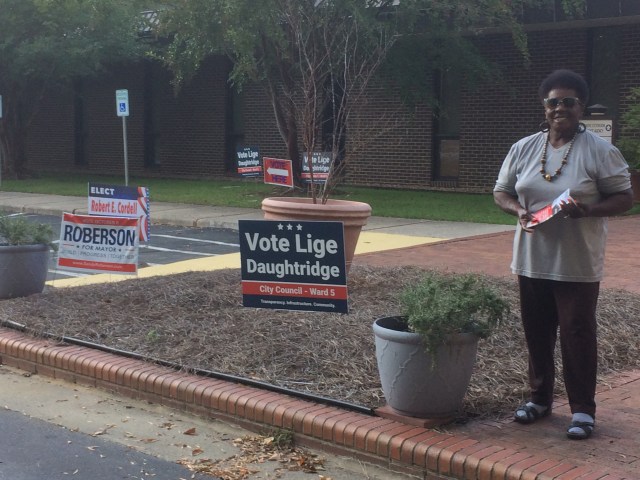 Roberson volunteer.JPG